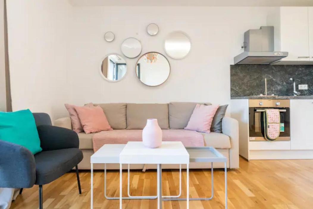 Near Lake Fully Furnished Beautiful Apartment Vienna Esterno foto