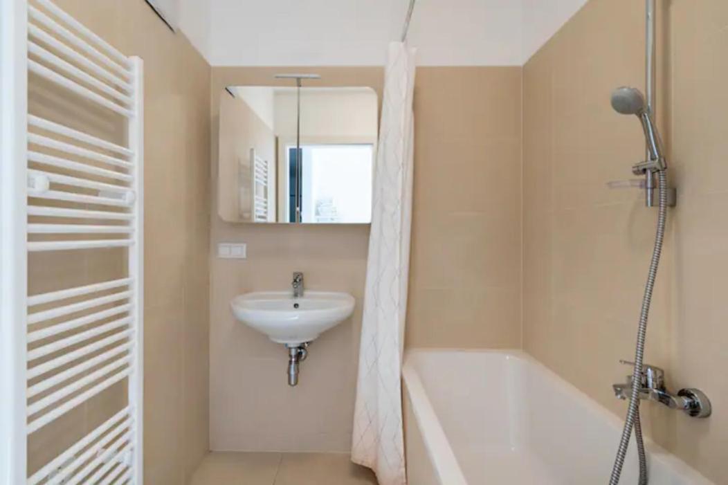 Near Lake Fully Furnished Beautiful Apartment Vienna Esterno foto